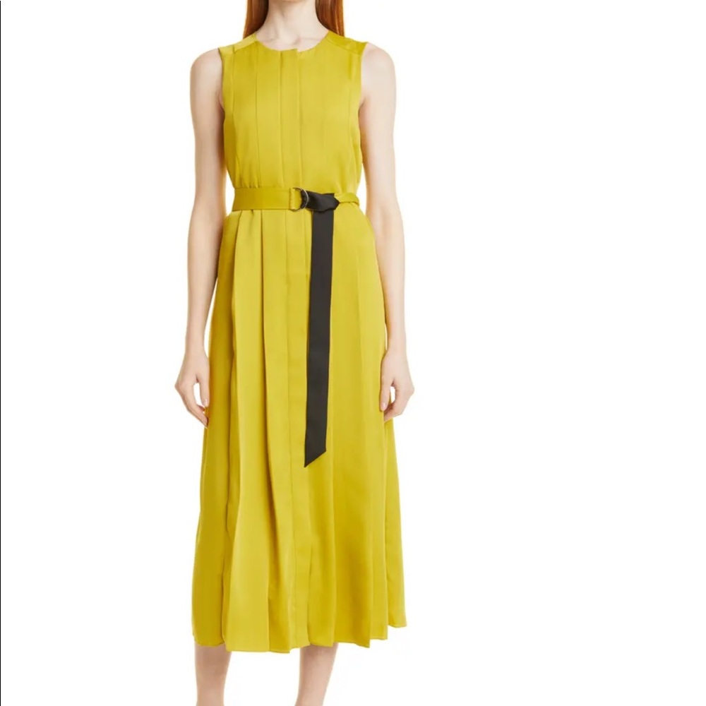 Sleeveless Pleated Dress